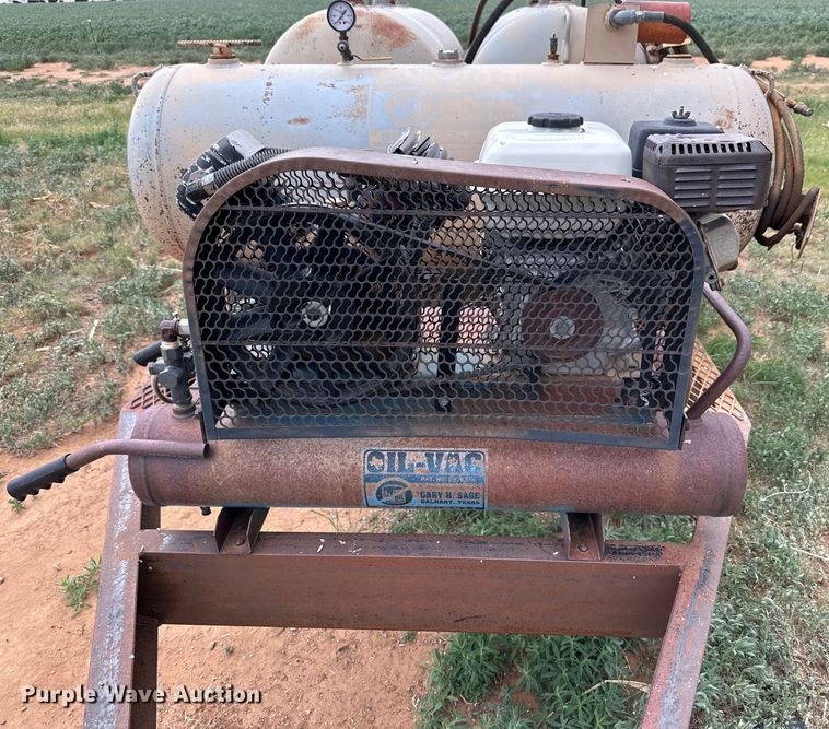 image for item DK6880 Shop built oil vacuum trailer