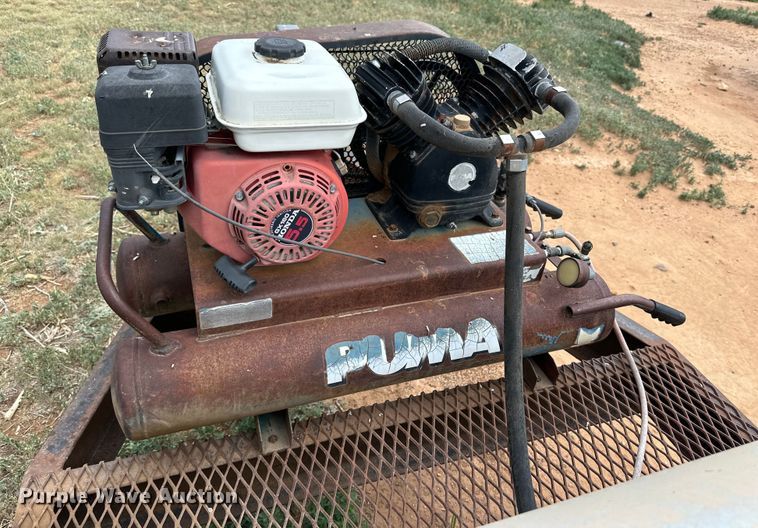 image for item DK6880 Shop built oil vacuum trailer