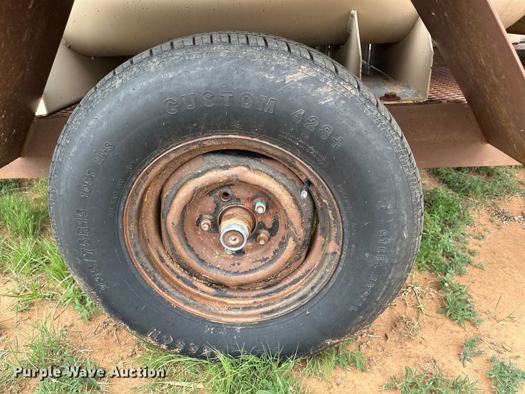 image for item DK6880 Shop built oil vacuum trailer