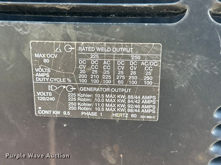 image for item DK6881 2008 Miller Bobcat 225 welder