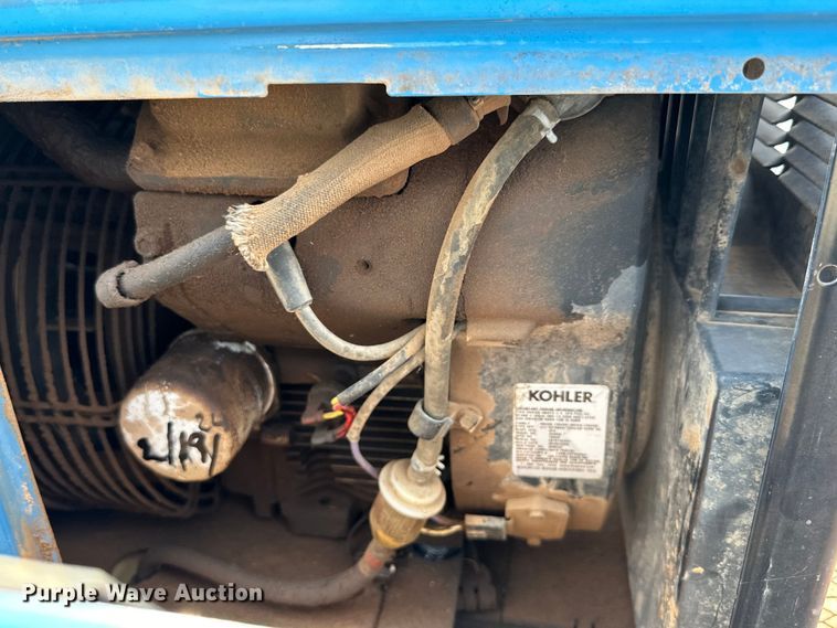 image for item DK6881 2008 Miller Bobcat 225 welder