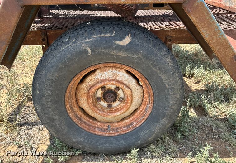 image for item DK6881 2008 Miller Bobcat 225 welder