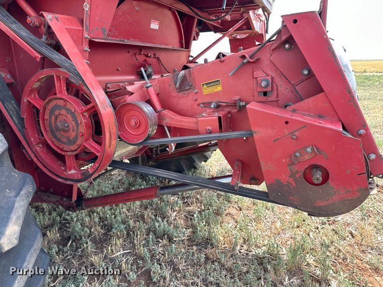 image for item DK6882 1993 Case IH 1688 Axial-Flow combine
