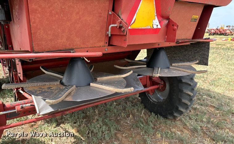 image for item DK6882 1993 Case IH 1688 Axial-Flow combine