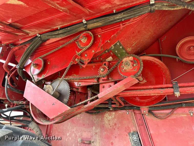 image for item DK6882 1993 Case IH 1688 Axial-Flow combine