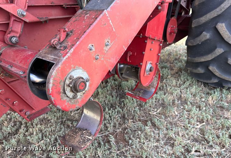 image for item DK6882 1993 Case IH 1688 Axial-Flow combine