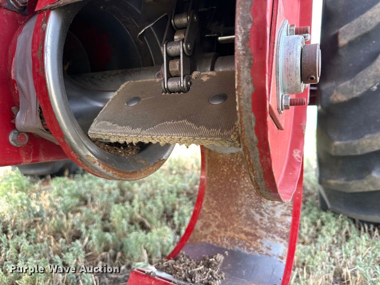 image for item DK6882 1993 Case IH 1688 Axial-Flow combine