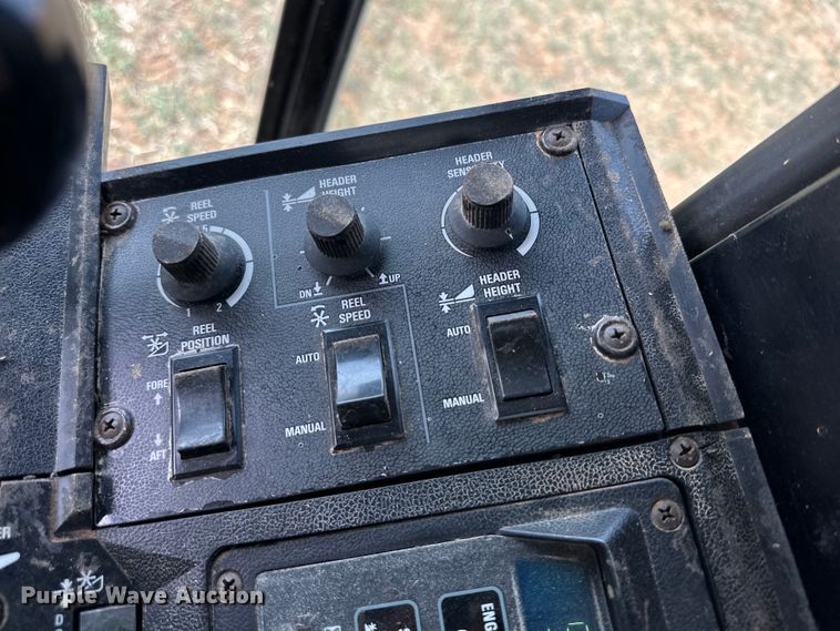 image for item DK6882 1993 Case IH 1688 Axial-Flow combine