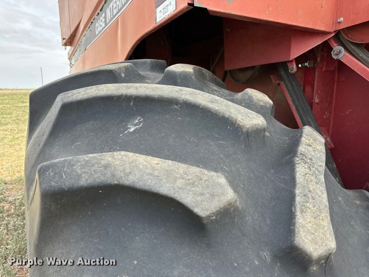 image for item DK6882 1993 Case IH 1688 Axial-Flow combine