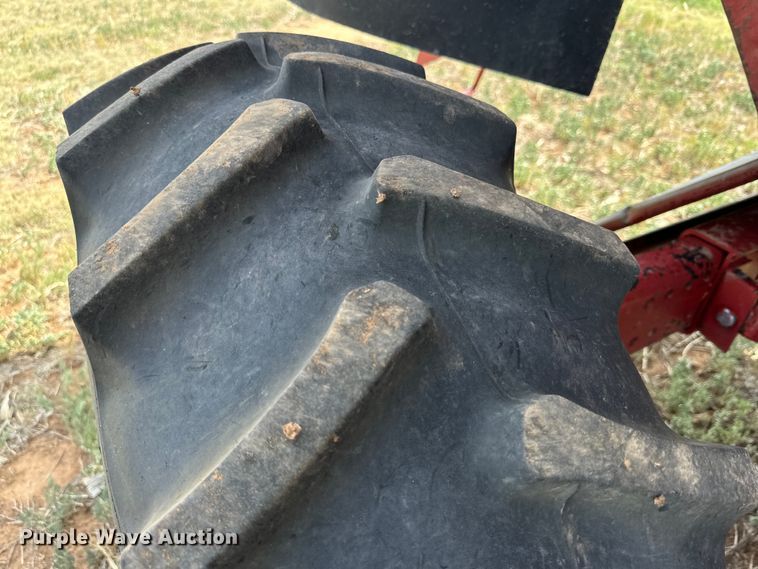 image for item DK6882 1993 Case IH 1688 Axial-Flow combine