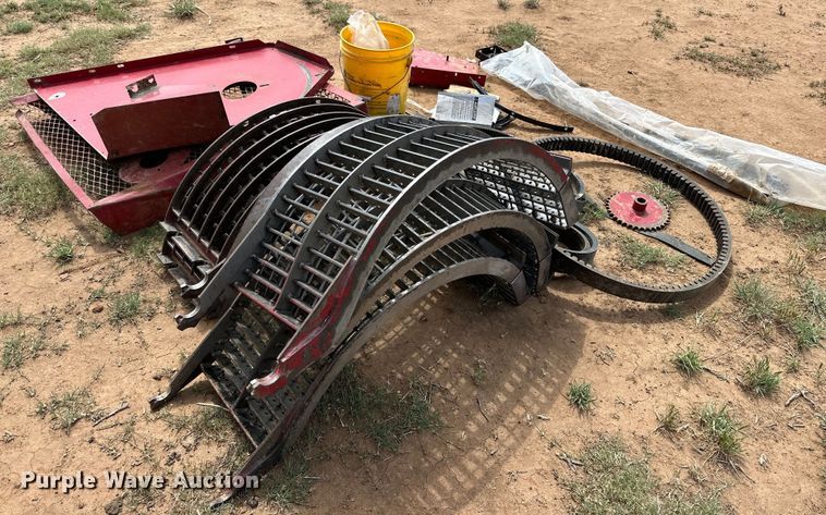 image for item DK6882 1993 Case IH 1688 Axial-Flow combine