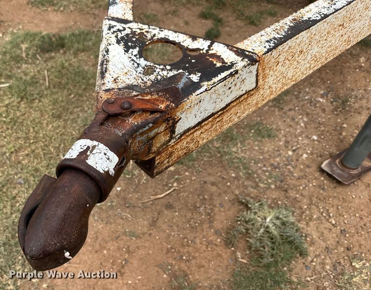 image for item DK6885 Diesel tank trailer