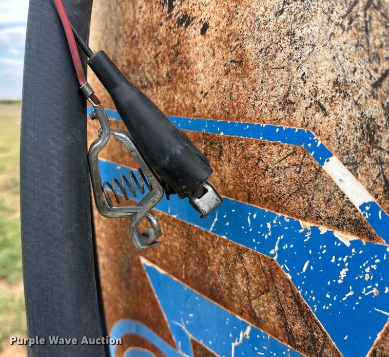 image for item DK6885 Diesel tank trailer