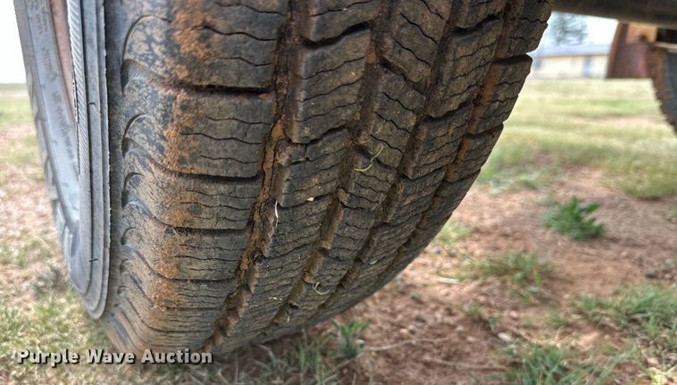 image for item DK6885 Diesel tank trailer