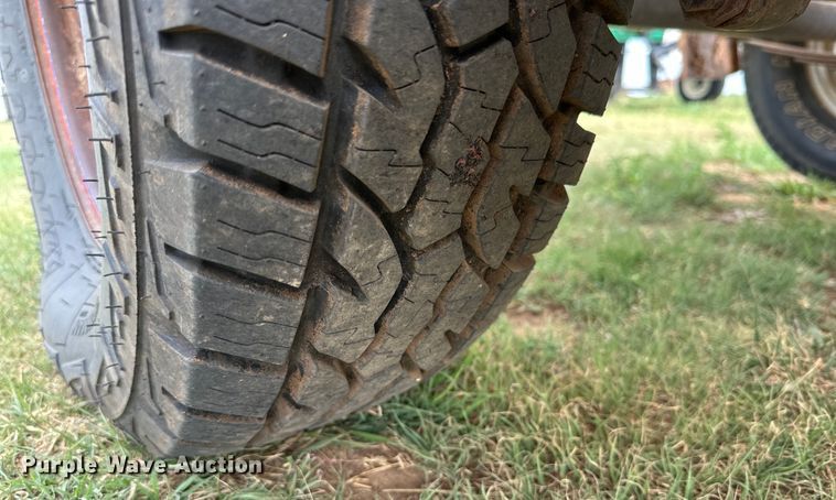 image for item DK6885 Diesel tank trailer