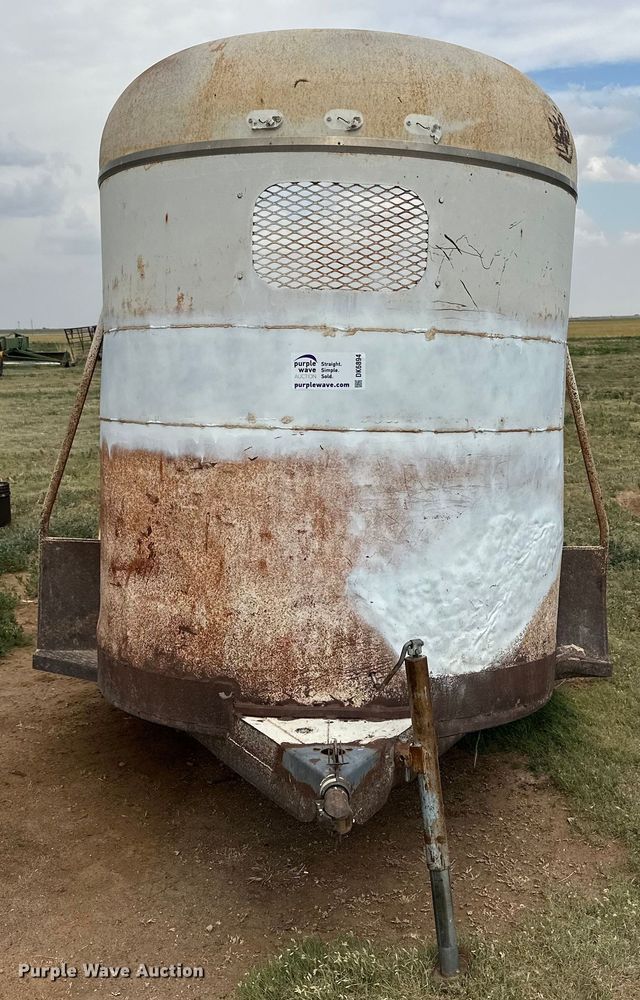image for item DK6894 Shop built livestock trailer