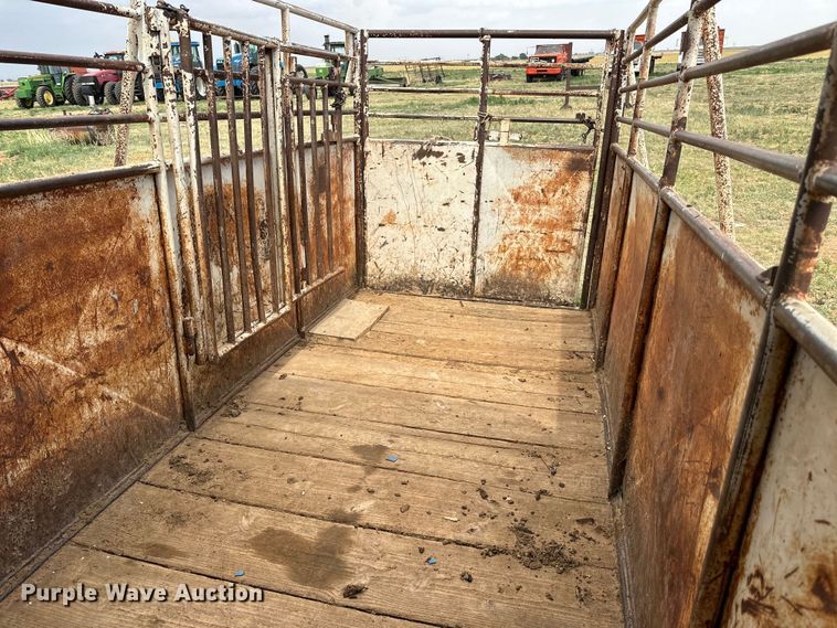 image for item DK6894 Shop built livestock trailer