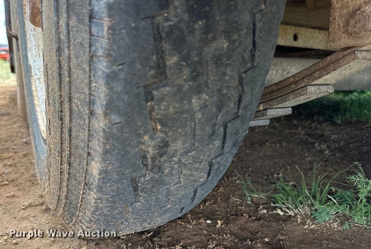 image for item DK6894 Shop built livestock trailer