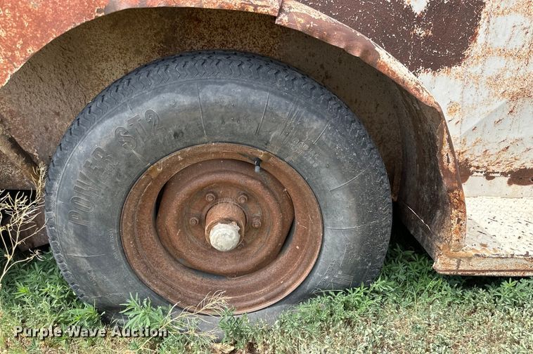 image for item DK6894 Shop built livestock trailer