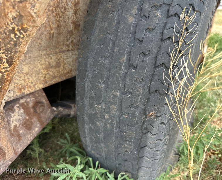 image for item DK6894 Shop built livestock trailer
