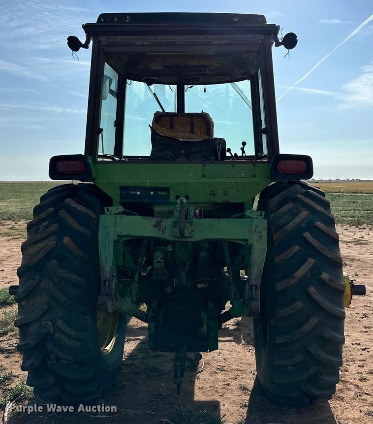 image for item DK6895 1975 John Deere 4430 tractor