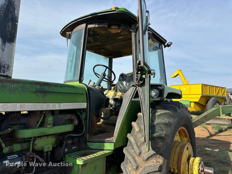 image for item DK6895 1975 John Deere 4430 tractor