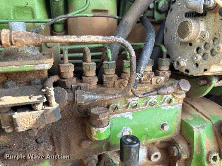 image for item DK6895 1975 John Deere 4430 tractor