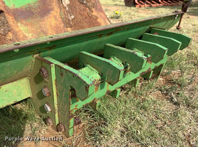 image for item DK6895 1975 John Deere 4430 tractor