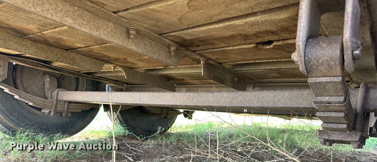 image for item DK6898 Dugan livestock trailer