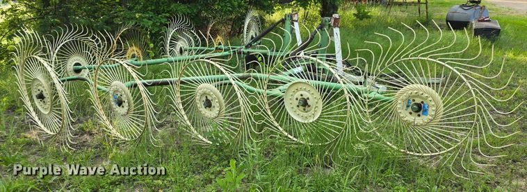 image for item DM1699 Hay rake