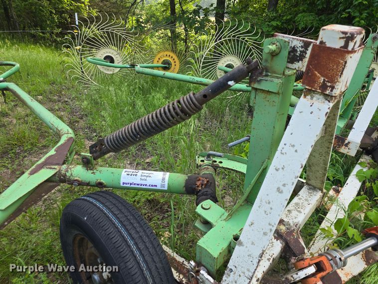 image for item DM1699 Hay rake