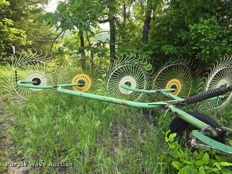 image for item DM1699 Hay rake