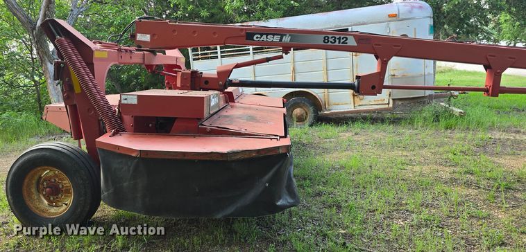 image for item DM1701 2000 Case 8312T swather / windrower