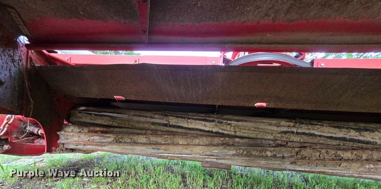 image for item DM1701 2000 Case 8312T swather / windrower