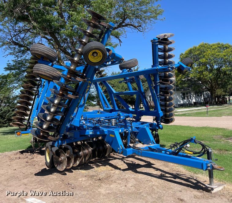 image for item DM2728 2011 Landoll 6230 tandem disk