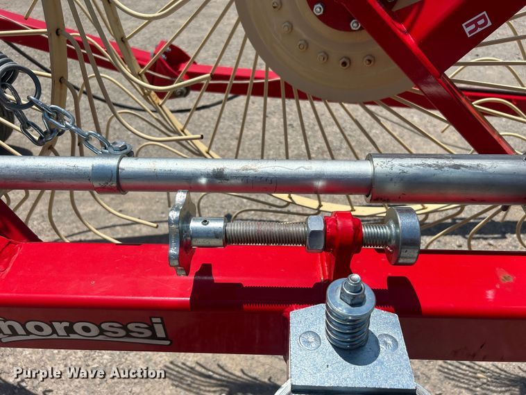 image for item DO6493 2020 Enrossi  RT-9 hay rake