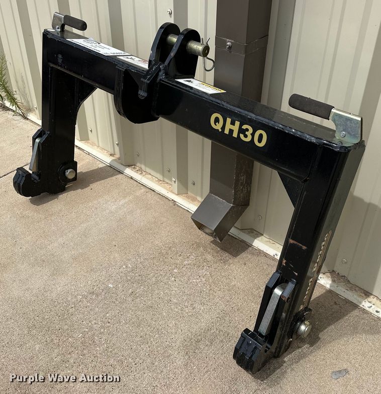 image for item DO6954 Land Pride QH30 three point quick attach