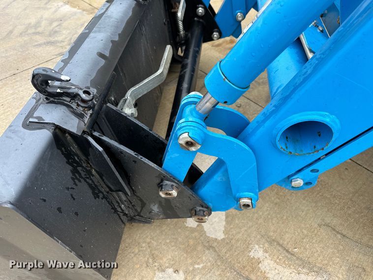 image for item DO6956 2015 LS Mtron XG3032H MFWD tractor