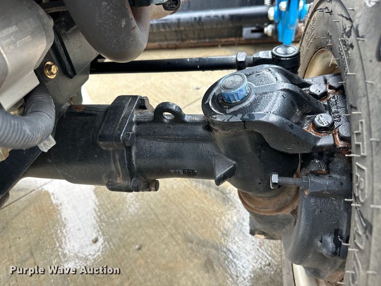 image for item DO6956 2015 LS Mtron XG3032H MFWD tractor