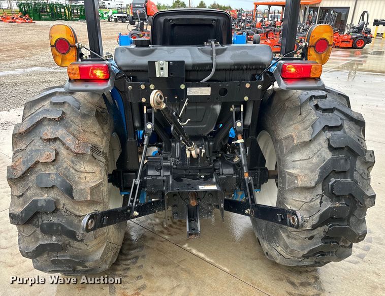 image for item DO6956 2015 LS Mtron XG3032H MFWD tractor