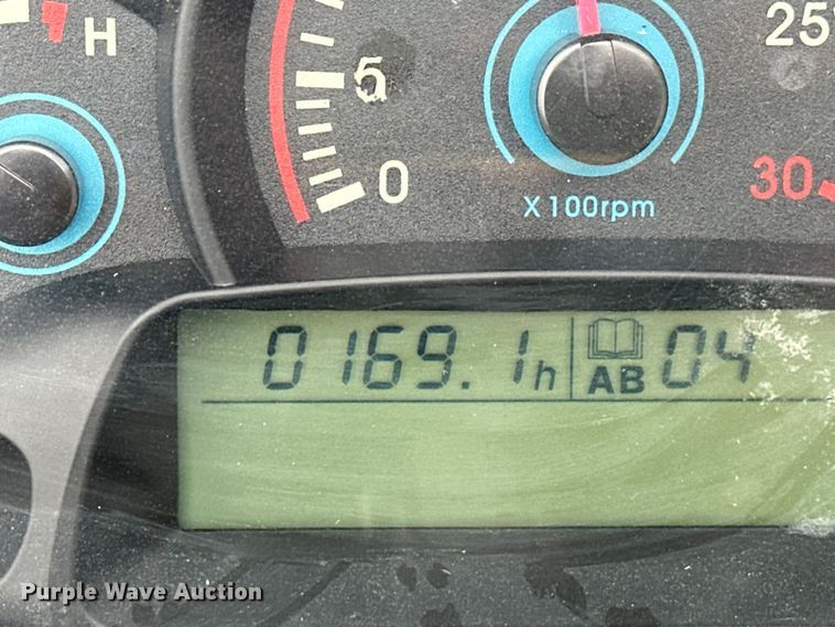 image for item DO6956 2015 LS Mtron XG3032H MFWD tractor