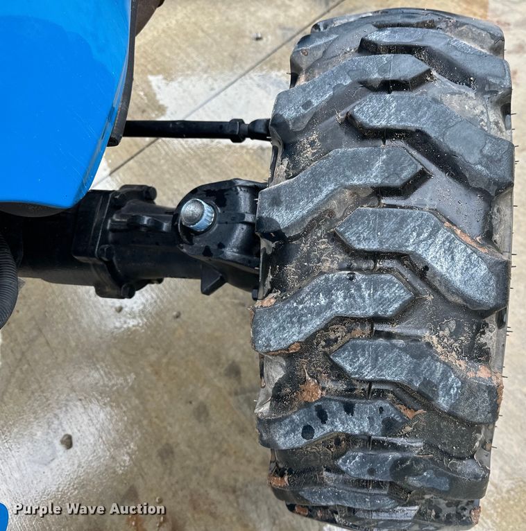 image for item DO6956 2015 LS Mtron XG3032H MFWD tractor