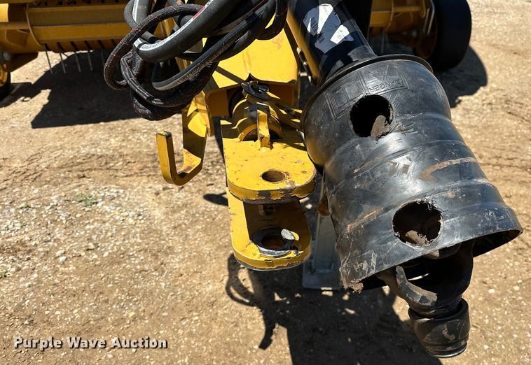 image for item DO6959 2021 Vermeer  604R Premium  round baler