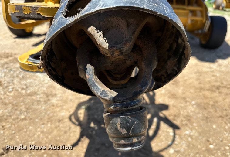 image for item DO6959 2021 Vermeer  604R Premium  round baler