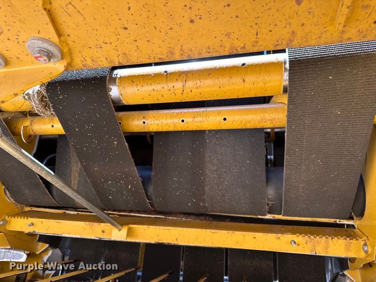 image for item DO6959 2021 Vermeer  604R Premium  round baler