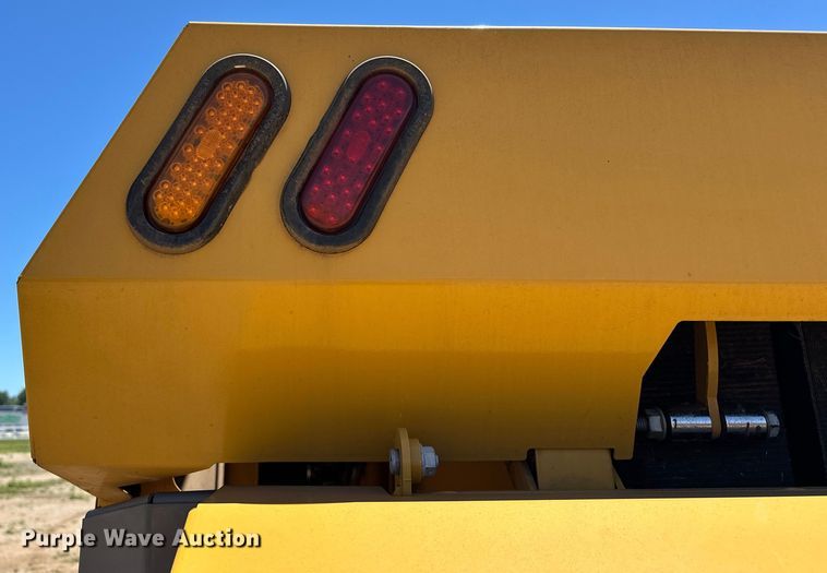 image for item DO6959 2021 Vermeer  604R Premium  round baler