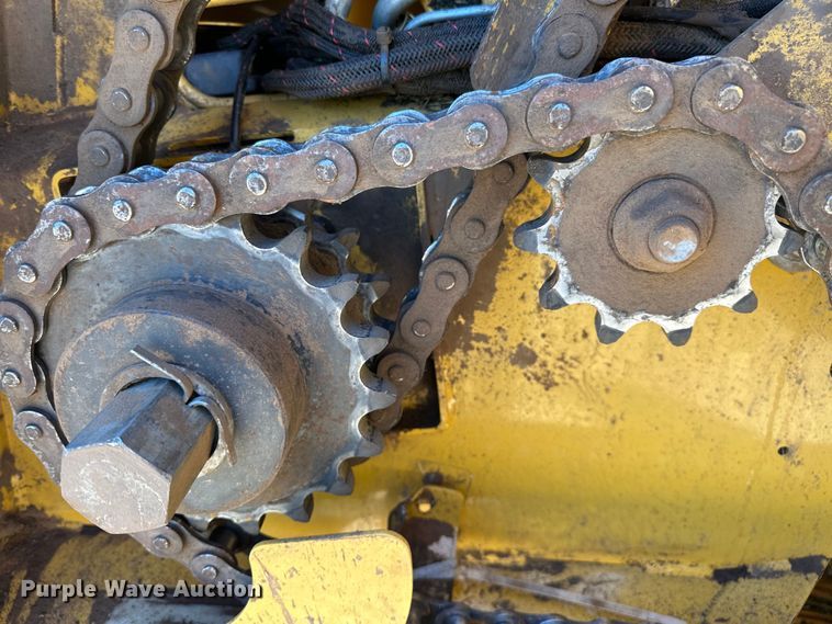 image for item DO6959 2021 Vermeer  604R Premium  round baler