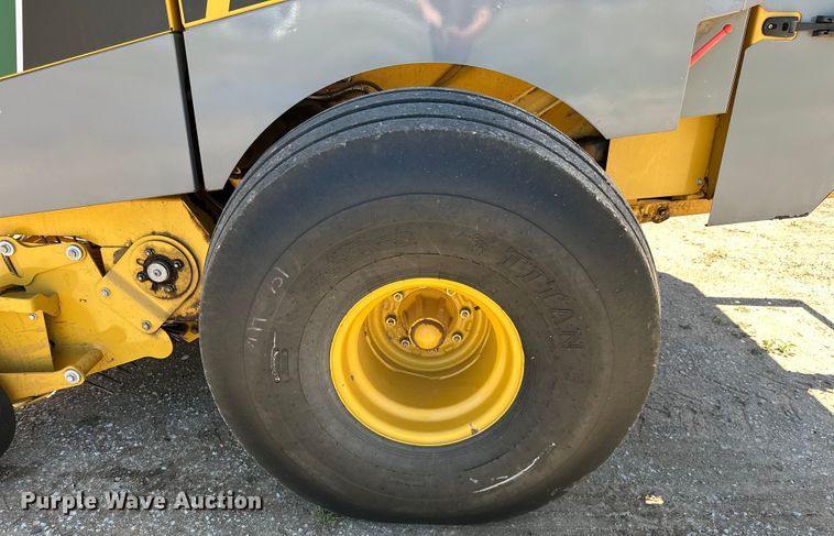 image for item DO6959 2021 Vermeer  604R Premium  round baler