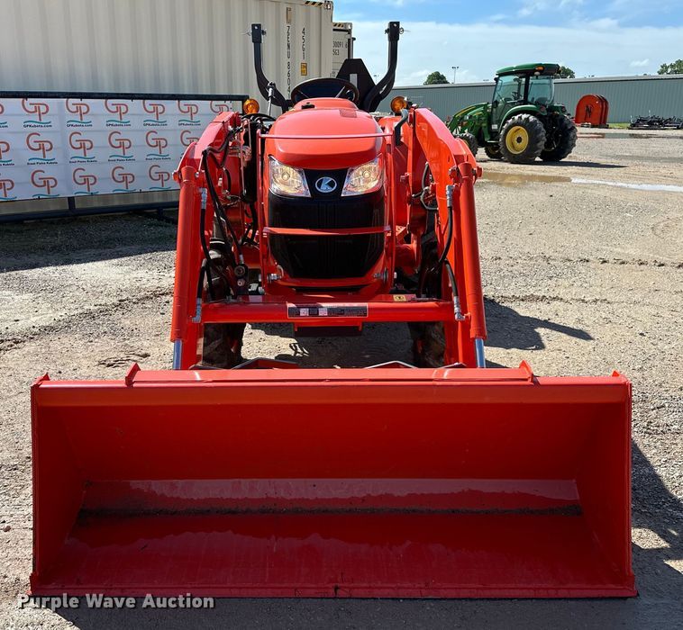 image for item DO6961 2021 Kubota L3901D MFWD tractor
