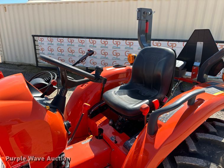 image for item DO6961 2021 Kubota L3901D MFWD tractor